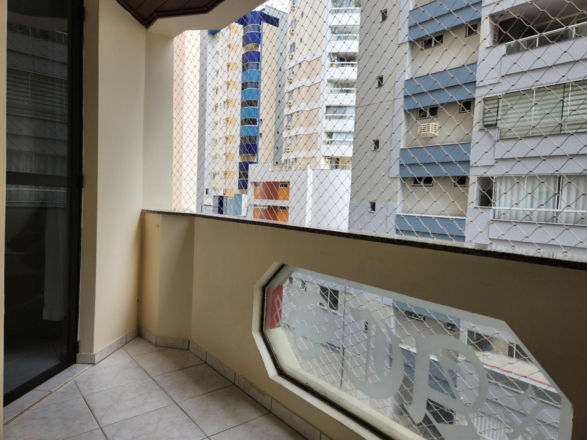 2 Quartos A 200Mts Praia Central, Garagem, Churrasqueira, Wi-Fi 90 Mbps, Pet Friendly Балнеаріу-Камборіу Номер фото