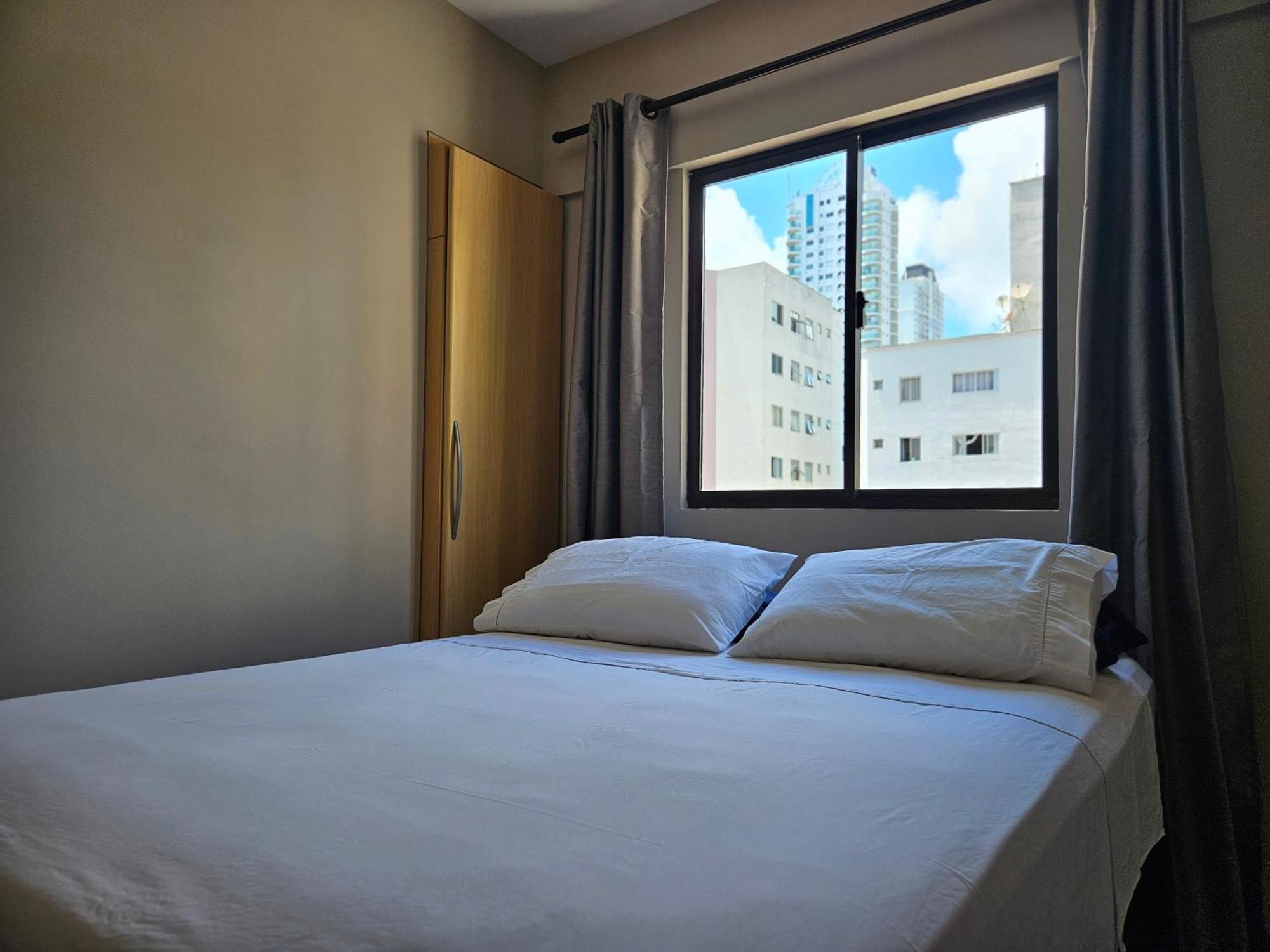 2 Quartos A 200Mts Praia Central, Garagem, Churrasqueira, Wi-Fi 90 Mbps, Pet Friendly Балнеаріу-Камборіу Екстер'єр фото