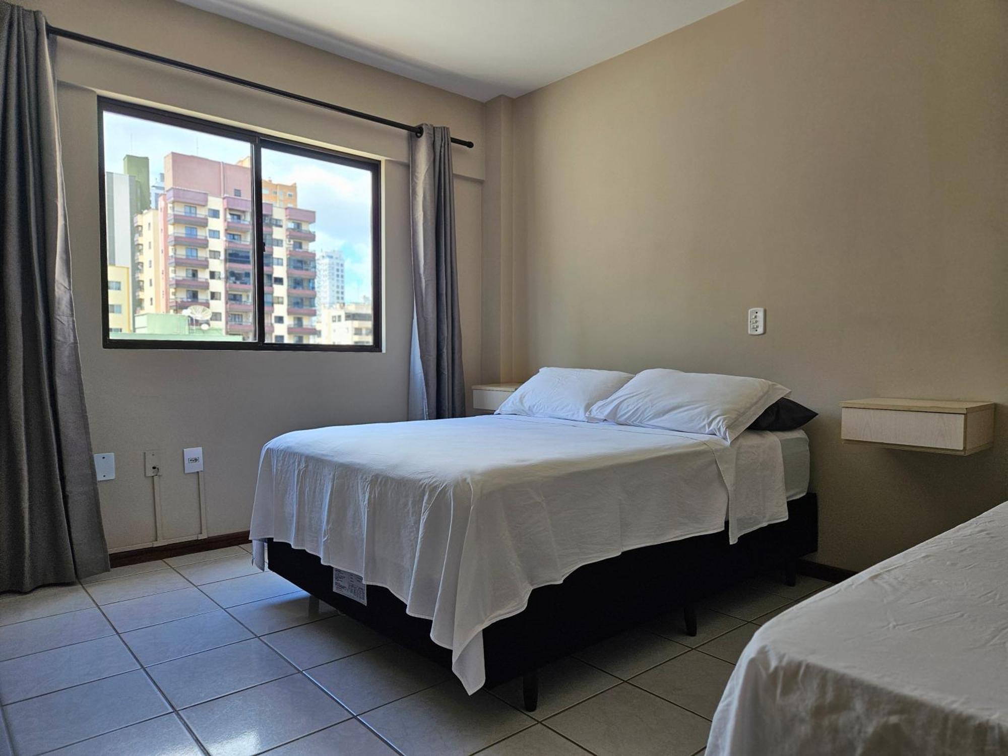 2 Quartos A 200Mts Praia Central, Garagem, Churrasqueira, Wi-Fi 90 Mbps, Pet Friendly Балнеаріу-Камборіу Екстер'єр фото