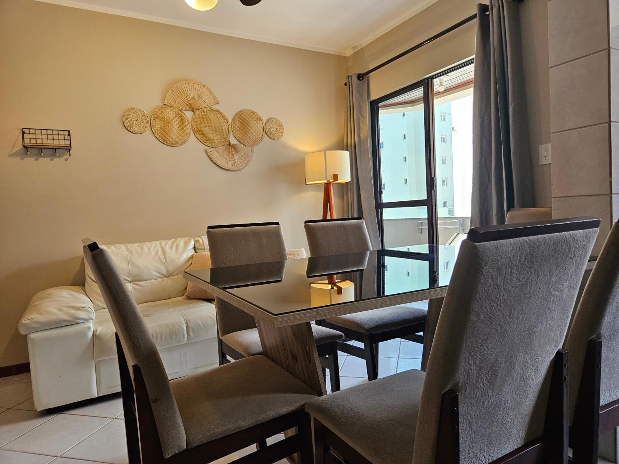2 Quartos A 200Mts Praia Central, Garagem, Churrasqueira, Wi-Fi 90 Mbps, Pet Friendly Балнеаріу-Камборіу Екстер'єр фото