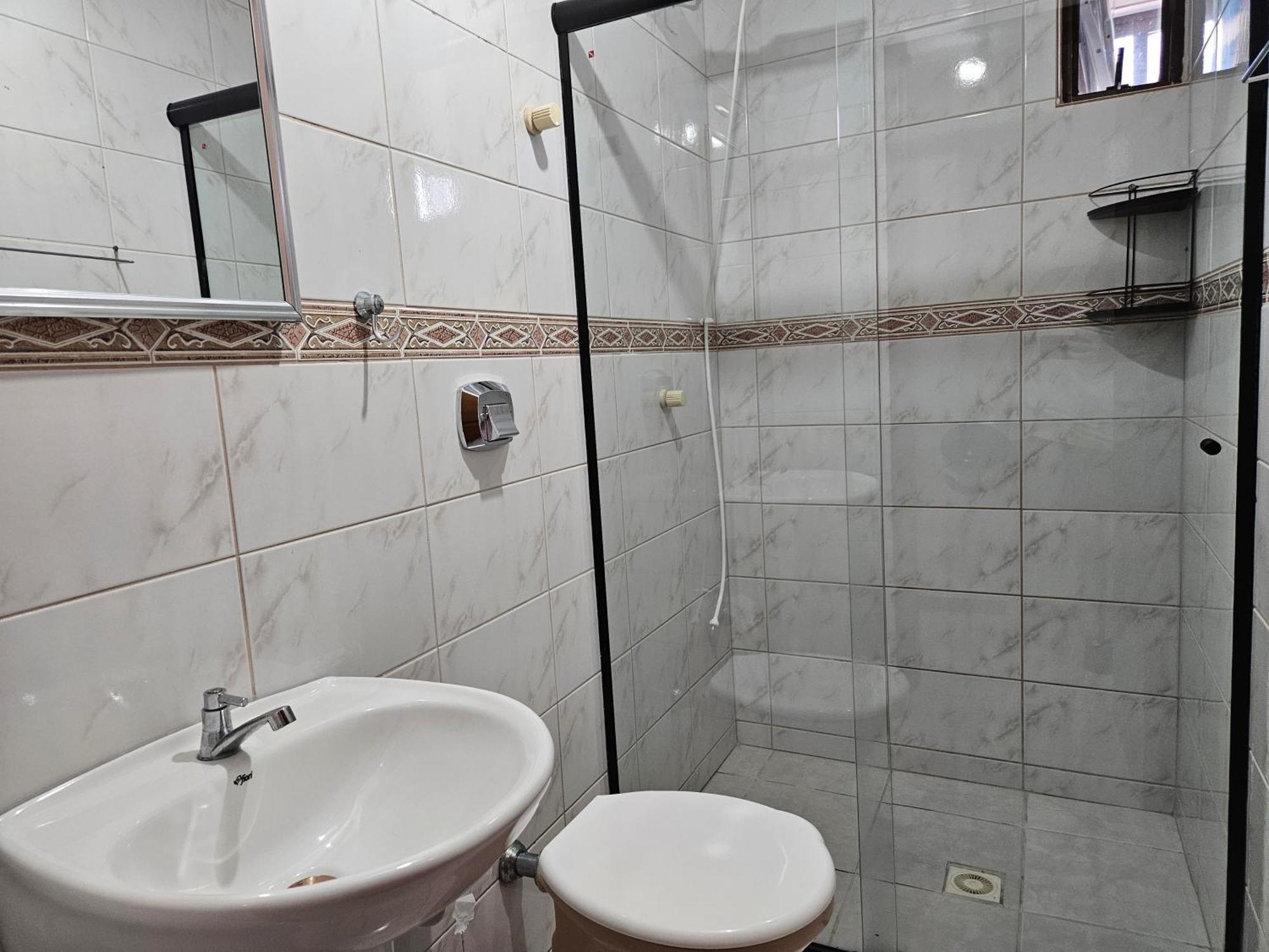 2 Quartos A 200Mts Praia Central, Garagem, Churrasqueira, Wi-Fi 90 Mbps, Pet Friendly Балнеаріу-Камборіу Екстер'єр фото